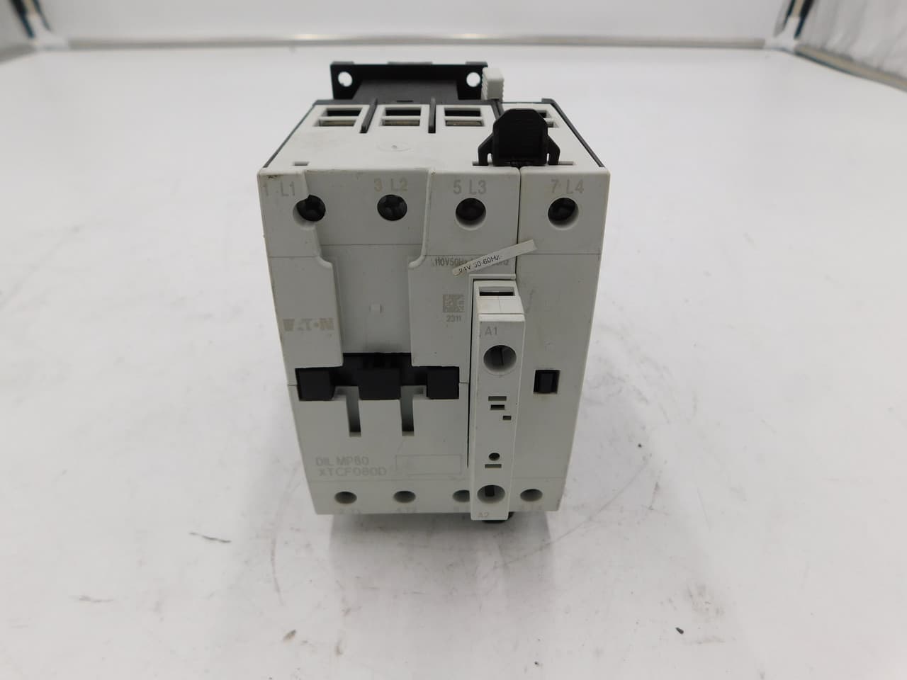 Eaton XTCF080D00T XTCF080D00T Eaton - Eaton XT IEC contactor, 80A, 24 Vac, 50-60 Hz, 0NO-0NC, 80A, Frame D, 55 mm, 50-60 Hz, 15, 20, 40, 50 hp (3PH @200, 230, 460, 575 V), Four-pole, Non-reversing, XT IEC series, Screw terminals, Full voltage non-reversing contactor XTCF080D00T on Advantage Electric Supply