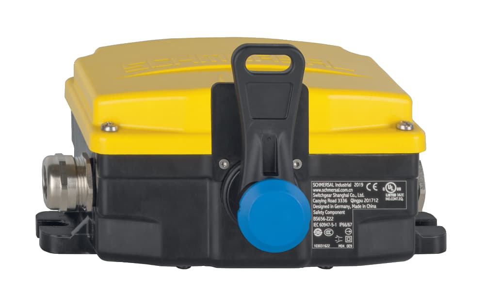 Schmersal RS655-Z22 RS655-Z22 Schmersal - Pull-wire emergency stop switches; Metal enclosure; wire pull and breakage detection; Protection class IP66, IP67; Central connection terminal; Mechanical switching position indication; two-side operation / wire up to 2 x 100 m RS655-Z22 on Advantage Electric Supply