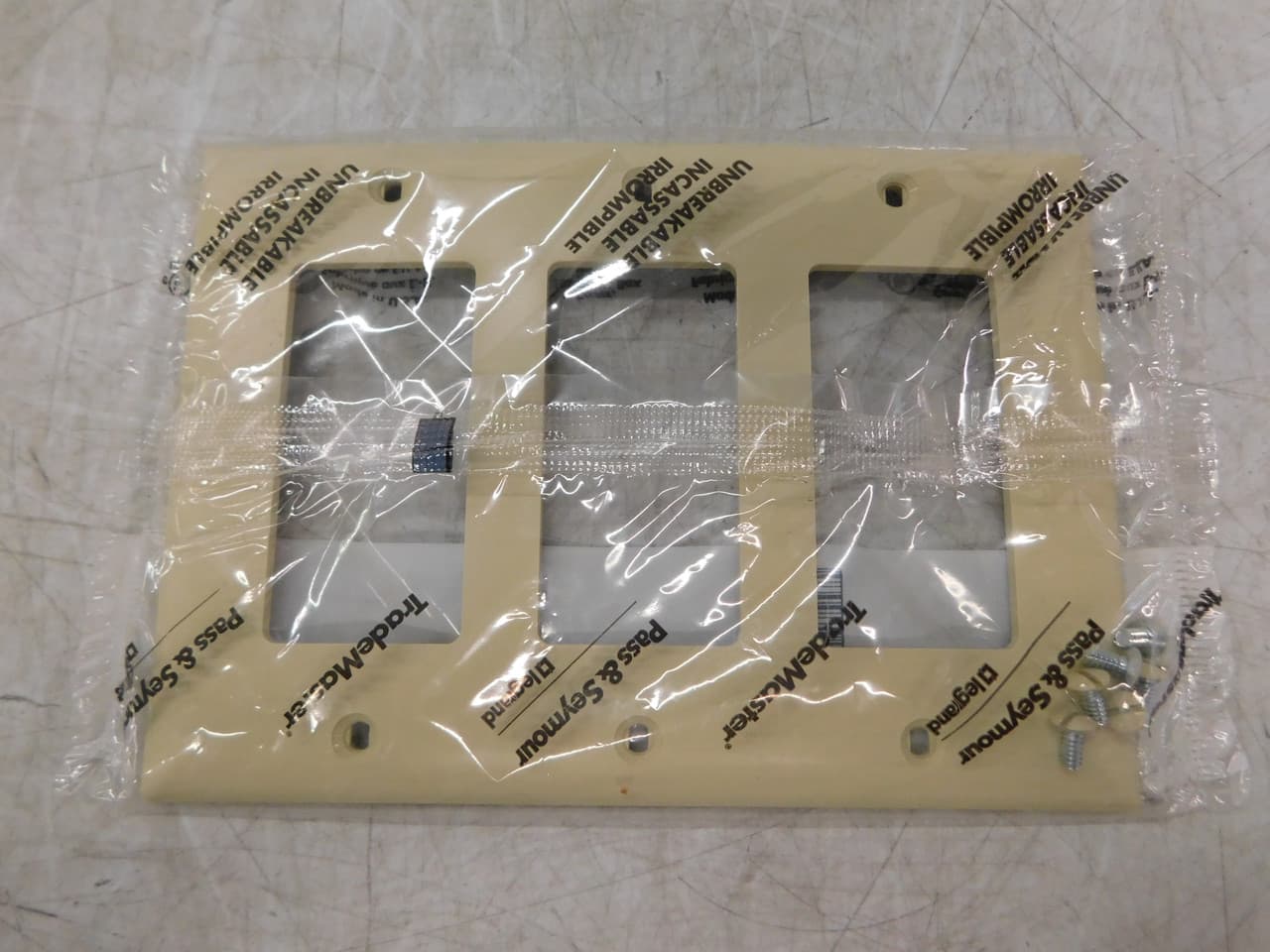 Legrand TP263-I 0.07 INCH THK NYLON MATERIAL, IVORY COLOR, (3) DECORATOR CONFIGURATION, 3 GANG(S), STANDARD DESIGNATED SIZE, OVERALL DIMENSION 6.563 INCH W X 4.6875 INCH H, MOUNTING TYPE SCREW MOUNT, APPLICATION COMMERCIAL, INDUSTRIAL AND RESIDENTIAL TP263-I on Advantage Electric Supply