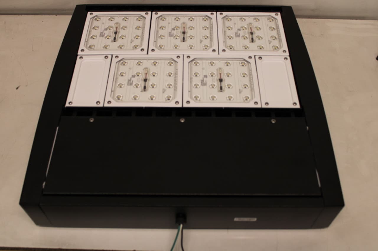 GLEON-AF-05-LED-E1-5MQ-BK on Advantage Electric Supply